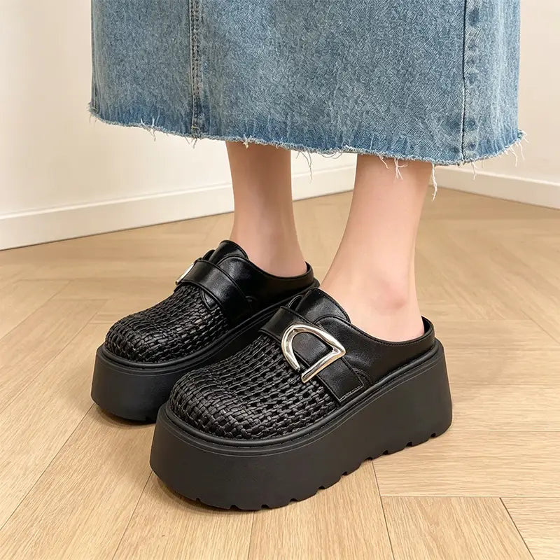Zuecos con plataforma track para verano: diseño de tejido calado transpirable, estilo retro moderno, tallas 35-40