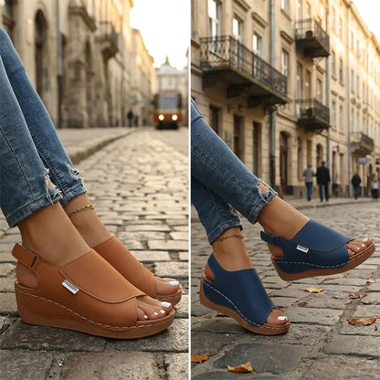 🔥【36-43】Sandalias de cuero con tacón inclinado y suela suave: máxima comodidad y soporte durante todo el día.