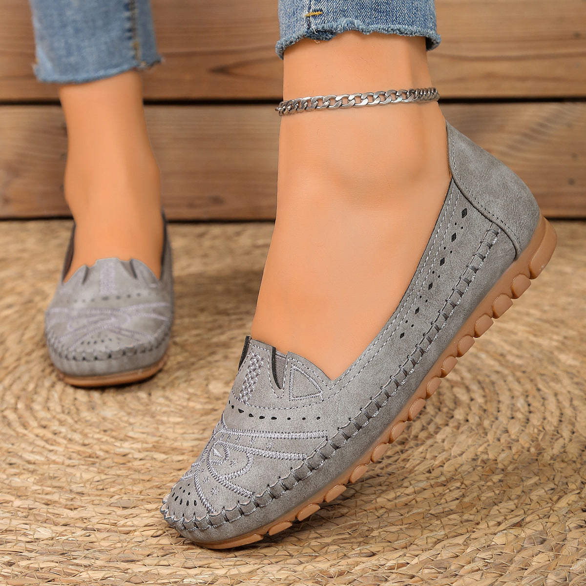 ✨50% de descuento✨【36-43】Zapatos ortopédicos de piel auténtica para mujer, zapatos planos retro sin cordones con estampado floral calado y suela suave para mujer