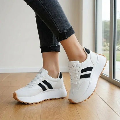 【35–45】👟Sportovní boty s tlustou podrážkou a platformou ve velkých velikostech – boty na každodenní nošení, které ženám přidávají na výšce