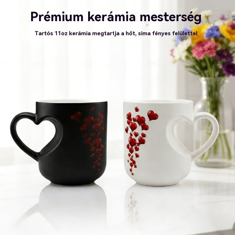 📢📢50% kedvezmény!!! ⏰ Valentin-napi kerámia bögre szív alakú, színét változtató füllel💝✨ - 4230968