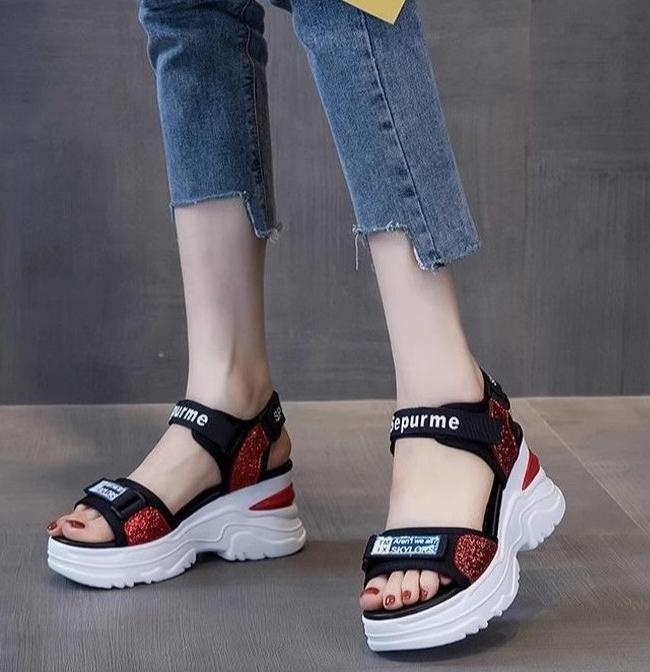 💞【34~40】Nuevas sandalias de moda con suelas gruesas
