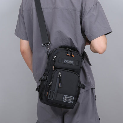 Bolso de pecho para hombre, bolso de hombro de gran capacidad con múltiples bolsillos.