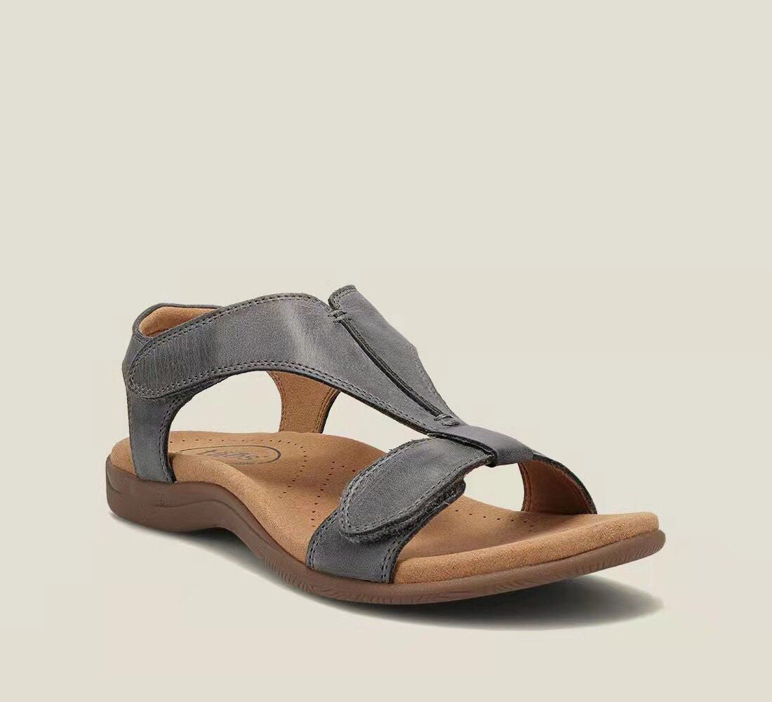 Sandalias de plataforma para mujer confeccionadas en suave piel de vacuno.