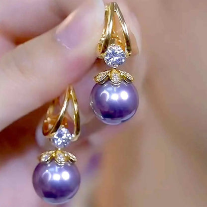 ✨💕 Pendientes franceses de lujo con diamantes y perlas, que complementan a la perfección cualquier atuendo.