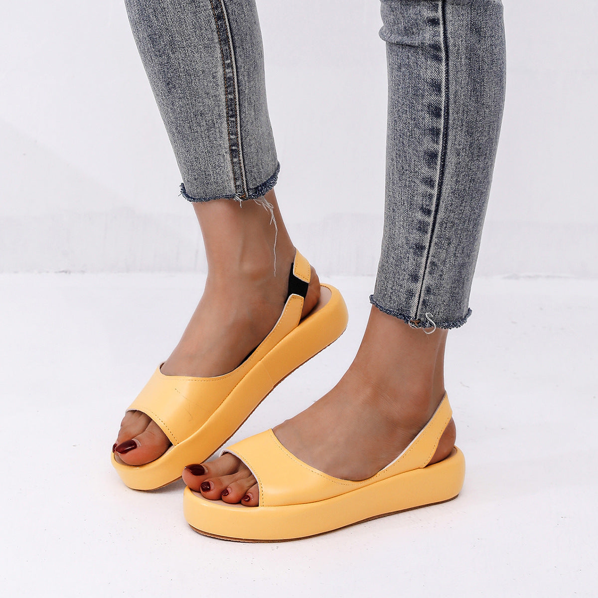 🔥【35-43】👡 Pohodlné dámské sandály z měkké kůže se silnou podrážkou_4072623