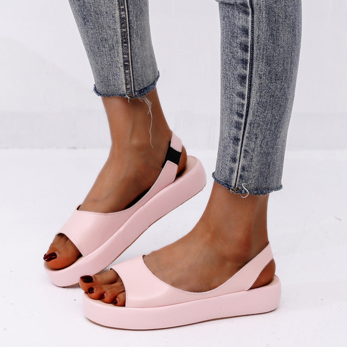 🔥【35-43】👡 Pohodlné dámské sandály z měkké kůže se silnou podrážkou_4072623