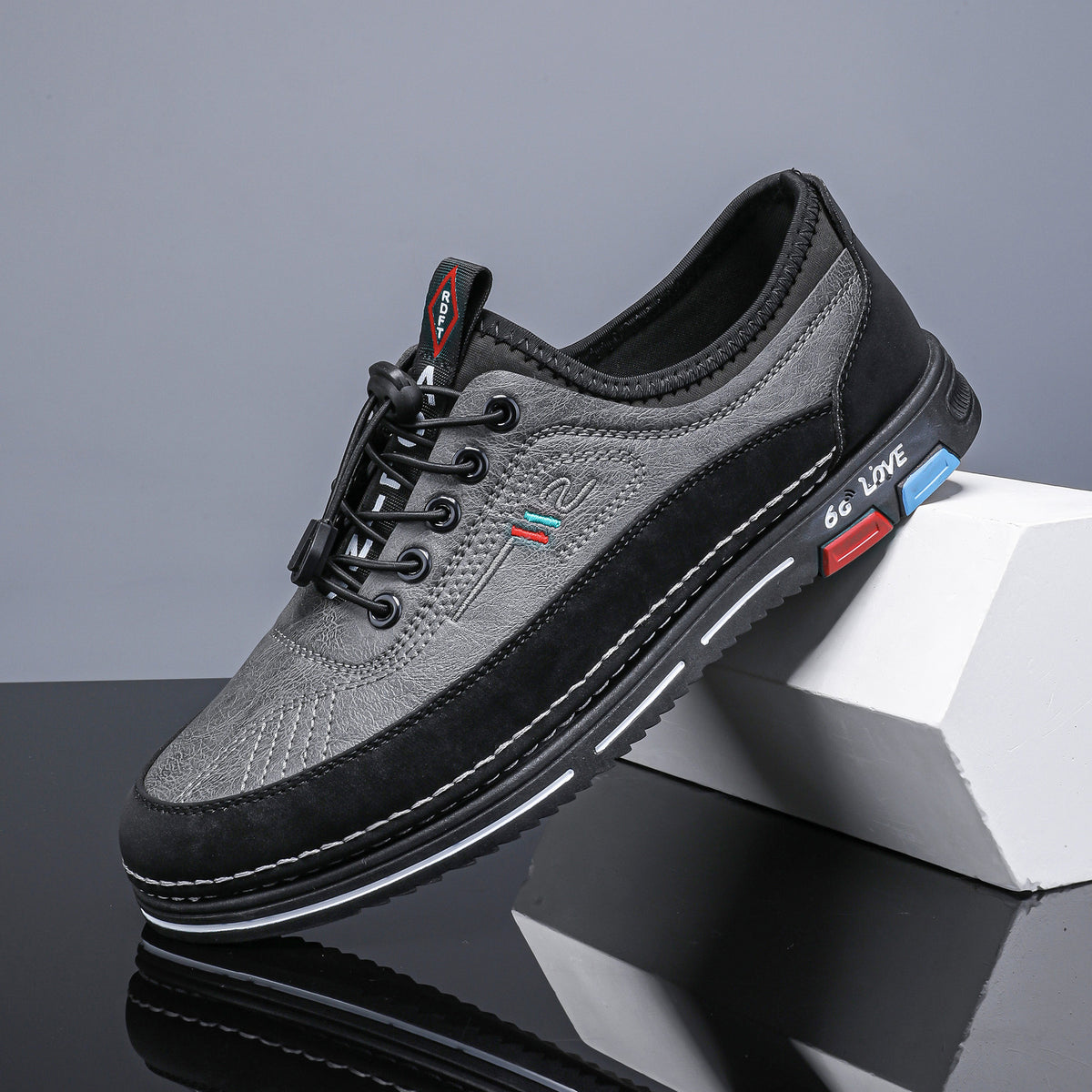 💯🔥【39-48】Los zapatos de negocios casuales para hombre están hechos de cuero impermeable y resistente a las manchas con una suela suave para un uso cómodo.