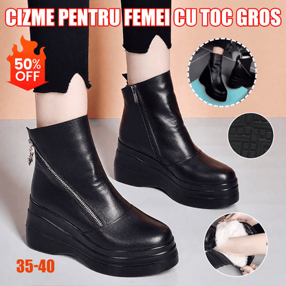 【35-40】Krátké kozačky na platformě s kulatou špičkou a silnou podrážkou na zip