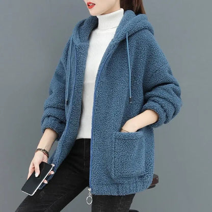 🔥✨【M–4XL】2026 Nová zimní dámská módní plus size vlněná fleecová bunda s kapucí