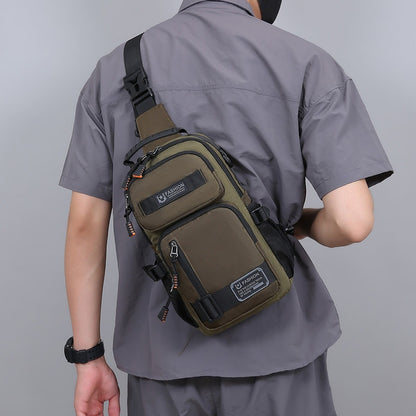 Bolso de pecho para hombre, bolso de hombro de gran capacidad con múltiples bolsillos.