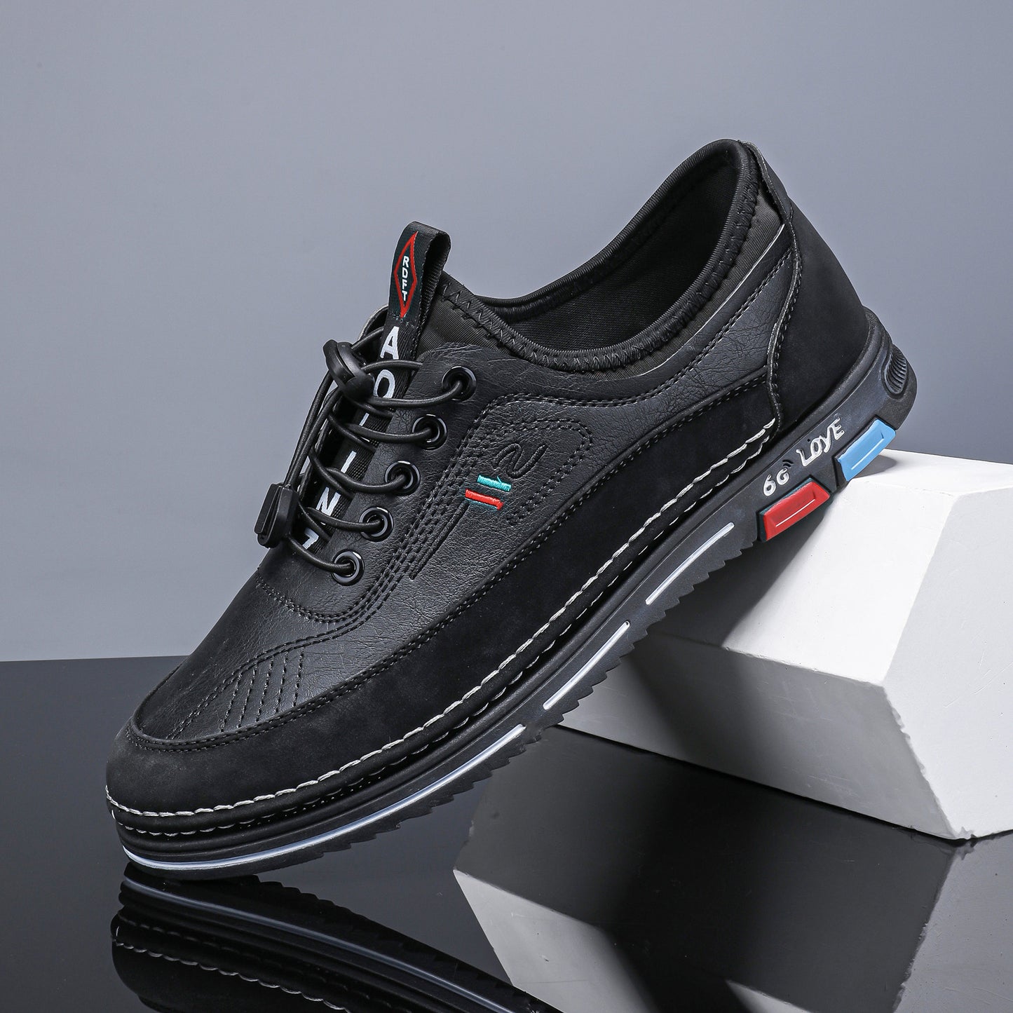 💯🔥【39-48】Los zapatos de negocios casuales para hombre están hechos de cuero impermeable y resistente a las manchas con una suela suave para un uso cómodo.