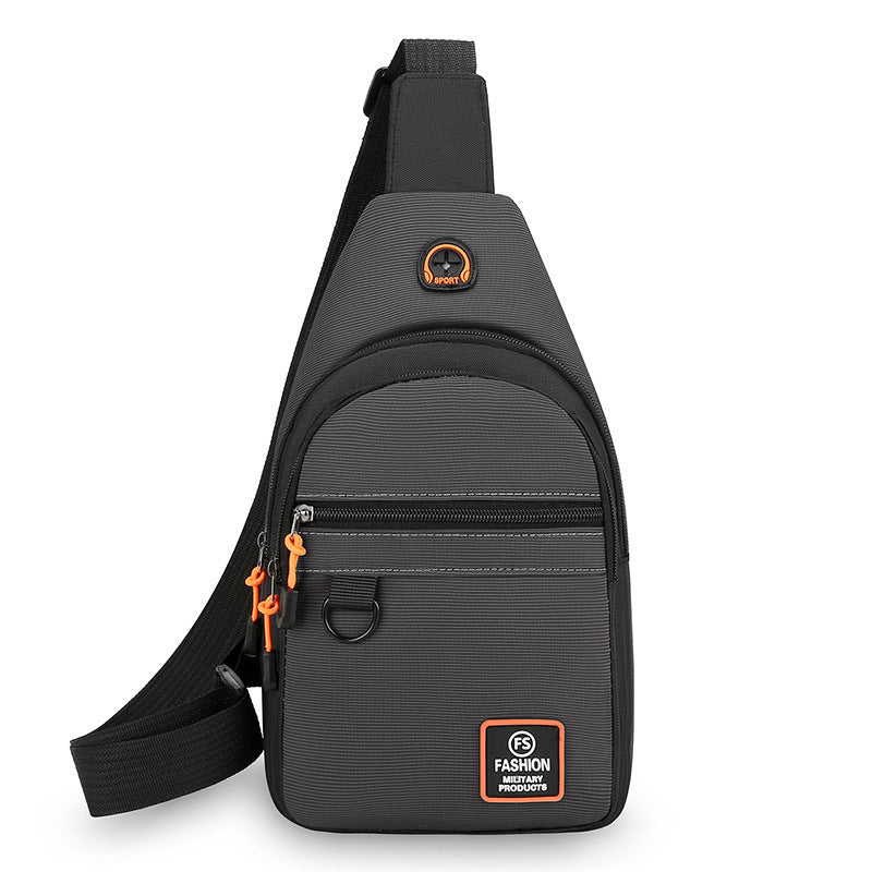 ☔️ Déšť? Žádný problém! ✨ Voděodolná crossbody kabelka s několika kapsami. 🎒