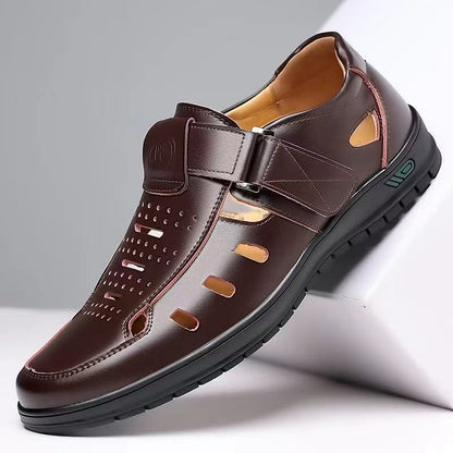 【38-44】👞Sandalias casuales antideslizantes de cuero genuino transpirables con diseño calado para hombre, colección verano 2026